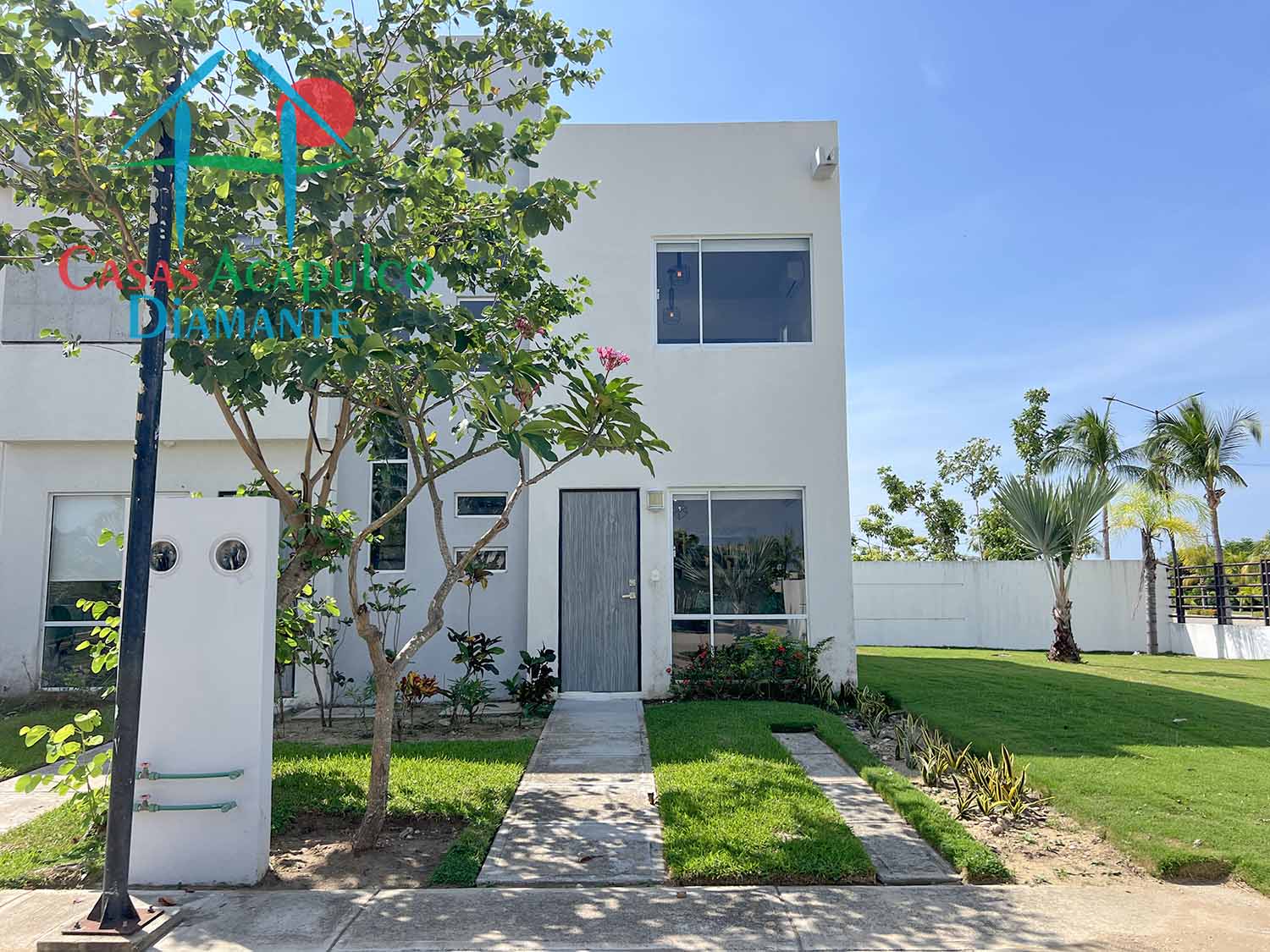 Puerta al Sol Casa Muestra Ciprés - Fachada 2